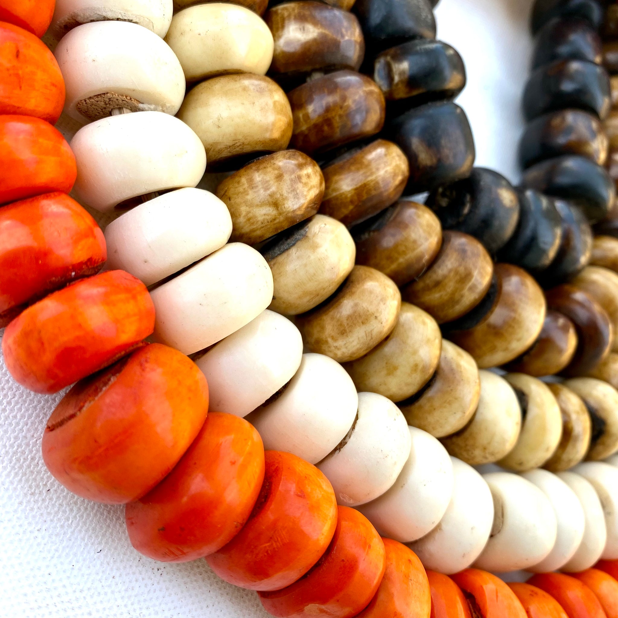 Bone good Trade Beads Round Brown Polished Kenyan African 26 Inch 133410